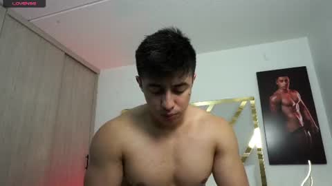 Snapshot of devin_hunter chatting on 06-30-26, 02:40 Devin Hunter online show from 06-30-26, 02:40