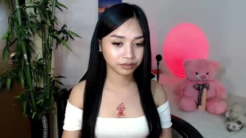 Snapshot of devine_goddessx chatting on 02-09-25, 08:02 Devine Greyson online show from 02-09-25, 08:02