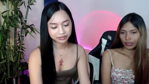 Snapshot of devine_goddessx chatting on 03-10-25, 04:57 Devine Greyson online show from 03-10-25, 04:57