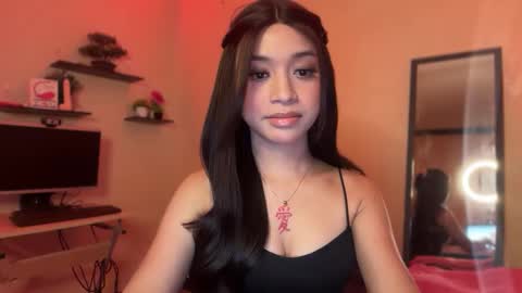 Snapshot of devine_goddessx chatting on 09-17-25, 03:14 Devine Greyson online show from 09-17-25, 03:14