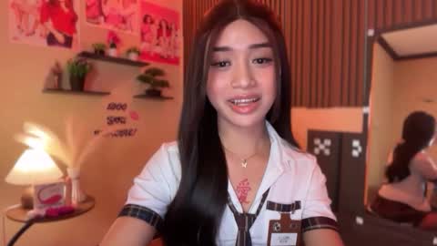 Snapshot of devine_goddessx chatting on 10-07-25, 01:08 Devine Greyson online show from 10-07-25, 01:08