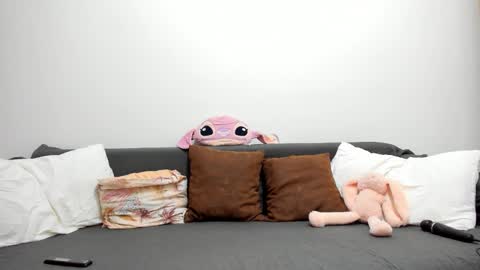 Snapshot of devinesex chatting on 10-21-25, 05:52 Misha online show from 10-21-25, 05:52