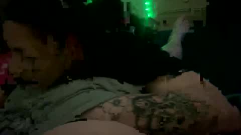 Snapshot of devinfillps chatting on 04-01-26, 03:20 devinfillps online show from 04-01-26, 03:20