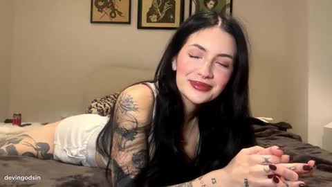 Devin online show from 12-03-25, 12:51