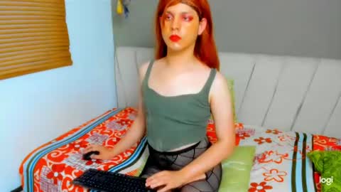 Snapshot of devon_dice chatting on 06-16-26, 11:07 Alex online show from 06-16-26, 11:07