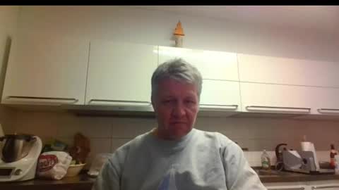 Snapshot of devon_nite chatting on 01-27-25, 12:01 Devon online show from 01-27-25, 12:01