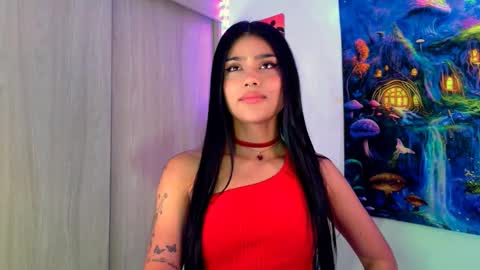 Snapshot of devours_fire chatting on 11-22-25, 09:58 Sara 3 online show from 11-22-25, 09:58