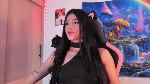 Snapshot of devours_fire chatting on 01-10-26, 08:54 Sara 3 online show from 01-10-26, 08:54