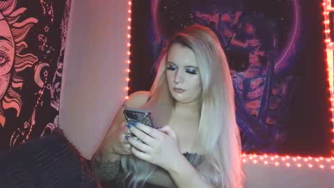 devyn winter online show from 01-14-26, 07:41