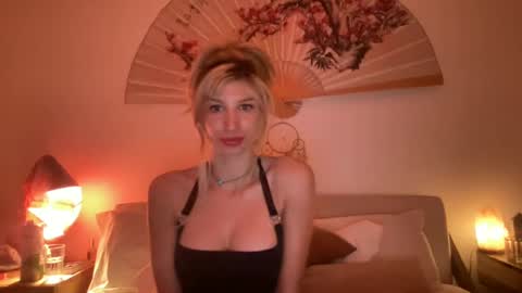 devyy333 online show from 01-28-25, 09:41