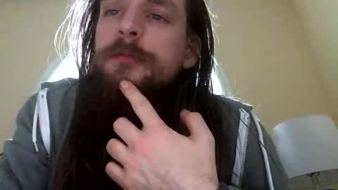 Snapshot of deweydreams chatting on 12-21-25, 08:49 deweydreams online show from 12-21-25, 08:49