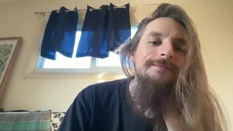 Snapshot of deweydreams chatting on 05-01-26, 11:04 deweydreams online show from 05-01-26, 11:04