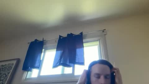 Snapshot of deweydreams chatting on 05-05-26, 01:52 deweydreams online show from 05-05-26, 01:52