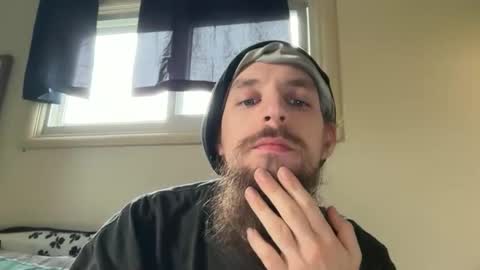 Snapshot of deweydreams chatting on 05-11-26, 11:49 deweydreams online show from 05-11-26, 11:49