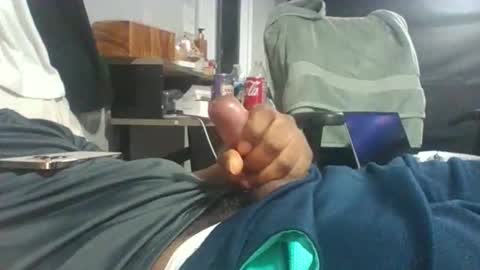 deyhfd online show from 12-21-25, 11:01