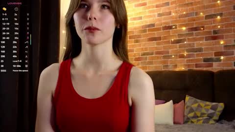 Kira online show from 10-12-25, 07:02