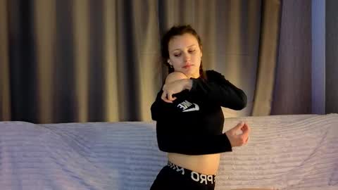 Kira online show from 01-13-26, 06:40