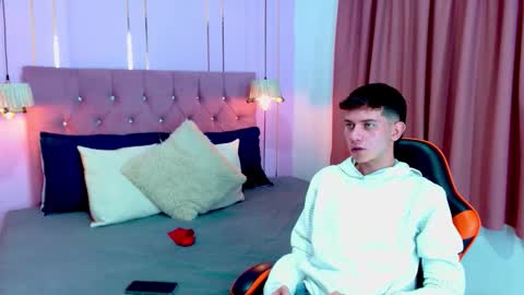 DEYVIGREKO online show from 12-04-25, 09:23