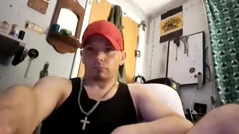 Snapshot of dfresh1_69 chatting on 04-28-26, 03:00 dfresh1_69 online show from 04-28-26, 03:00