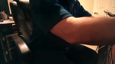 Snapshot of dfwgonewrong chatting on 03-10-25, 04:17 dfwgonewrong online show from 03-10-25, 04:17