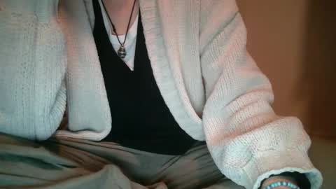 Snapshot of dghyfhjug chatting on 12-03-24, 01:30 Sammie online show from 12-03-24, 01:30