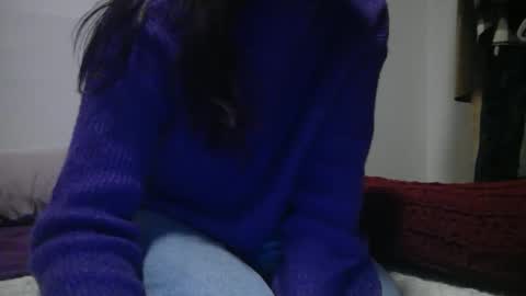 Snapshot of dghyfhjug chatting on 12-08-24, 01:02 Sammie online show from 12-08-24, 01:02