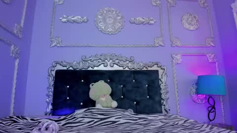 Snapshot of dhaliarosse chatting on 02-13-26, 03:46 Dhalia online show from 02-13-26, 03:46