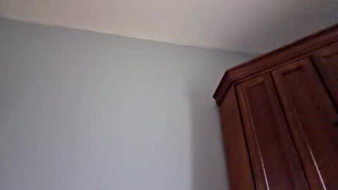 dhuiz2202 online show from 11-20-25, 06:07