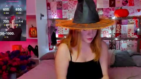 Di Fox online show from 11-01-25, 01:40