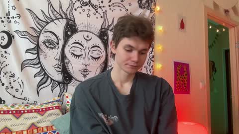 Snapshot of di_n_alex chatting on 01-12-25, 10:02 Di Alex online show from 01-12-25, 10:02