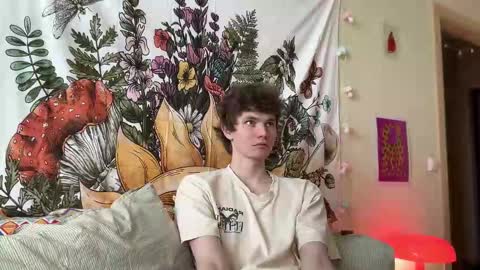 Snapshot of di_n_alex chatting on 02-23-25, 11:00 Di Alex online show from 02-23-25, 11:00