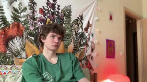 Snapshot of di_n_alex chatting on 02-27-25, 10:37 Di Alex online show from 02-27-25, 10:37