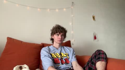 Snapshot of di_n_alex chatting on 09-27-25, 09:58 Di Alex online show from 09-27-25, 09:58