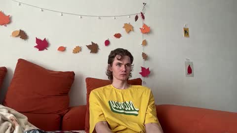 Snapshot of di_n_alex chatting on 10-25-25, 09:17 Di Alex online show from 10-25-25, 09:17