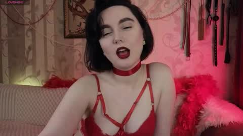 Diana Di Honey online show from 02-10-26, 02:32