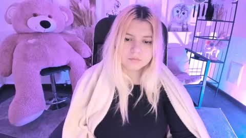 Dia online show from 01-09-26, 12:35