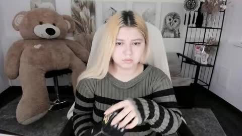 Dia online show from 01-13-26, 07:30