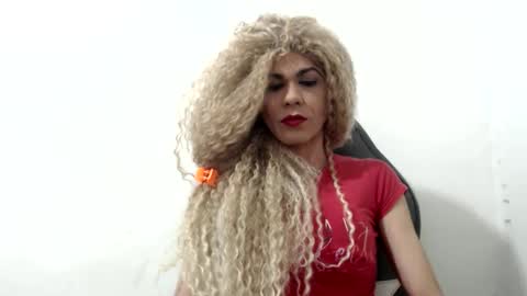 diabla_sexy22cm online show from 10-18-25, 08:48