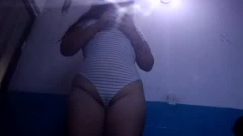 Snapshot of diablapecadora chatting on 06-12-26, 06:23 diablapecadora online show from 06-12-26, 06:23
