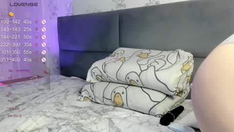 Snapshot of diadavidson_ chatting on 10-25-25, 07:52 diadavidson_ online show from 10-25-25, 07:52