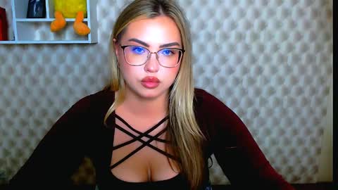 Snapshot of diamantkriss_ chatting on 05-28-26, 09:50 Kriss online show from 05-28-26, 09:50