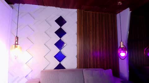 Camila and Megan online show from 01-16-26, 10:52