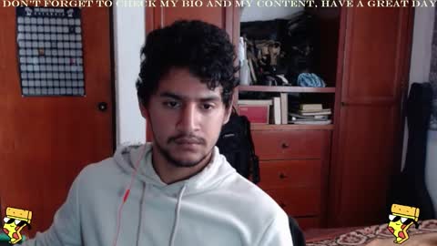 Snapshot of diamond_bruno chatting on 02-18-25, 02:49 Bruno Diamond online show from 02-18-25, 02:49