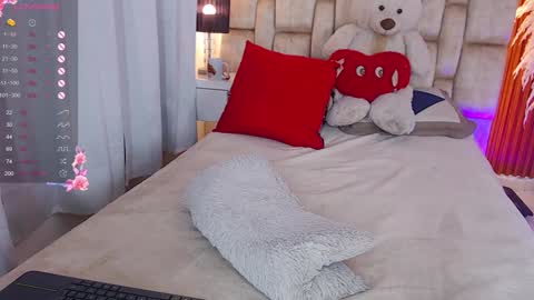 Snapshot of diamond_canela chatting on 01-18-25, 12:04 diamond_canela online show from 01-18-25, 12:04