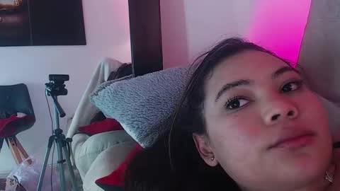 Snapshot of diamond_canela chatting on 02-26-25, 10:47 diamond_canela online show from 02-26-25, 10:47