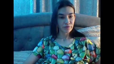 Diamond Dana online show from 12-14-25, 06:56