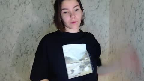 Snapshot of diamond_is chatting on 12-19-25, 03:02 diamond is online show from 12-19-25, 03:02