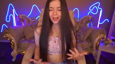 Sasha online show from 10-20-25, 05:30