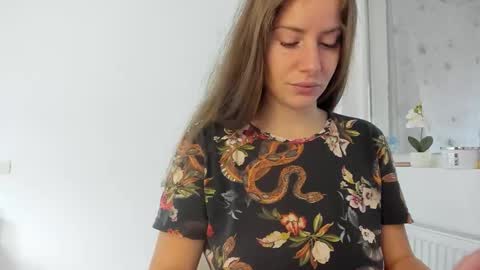 diamondkay_ online show from 11-19-25, 08:58