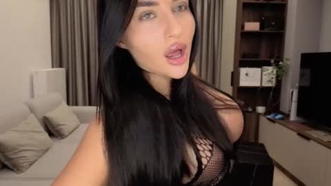 Iris online show from 10-05-25, 07:12